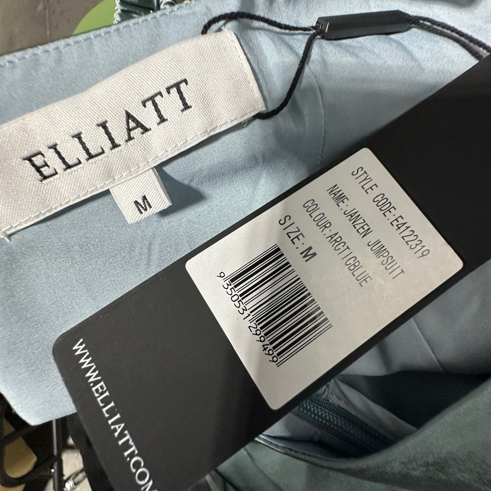 Elliatt | Janzen Satin Jumpsuit - Picture 7 of 7